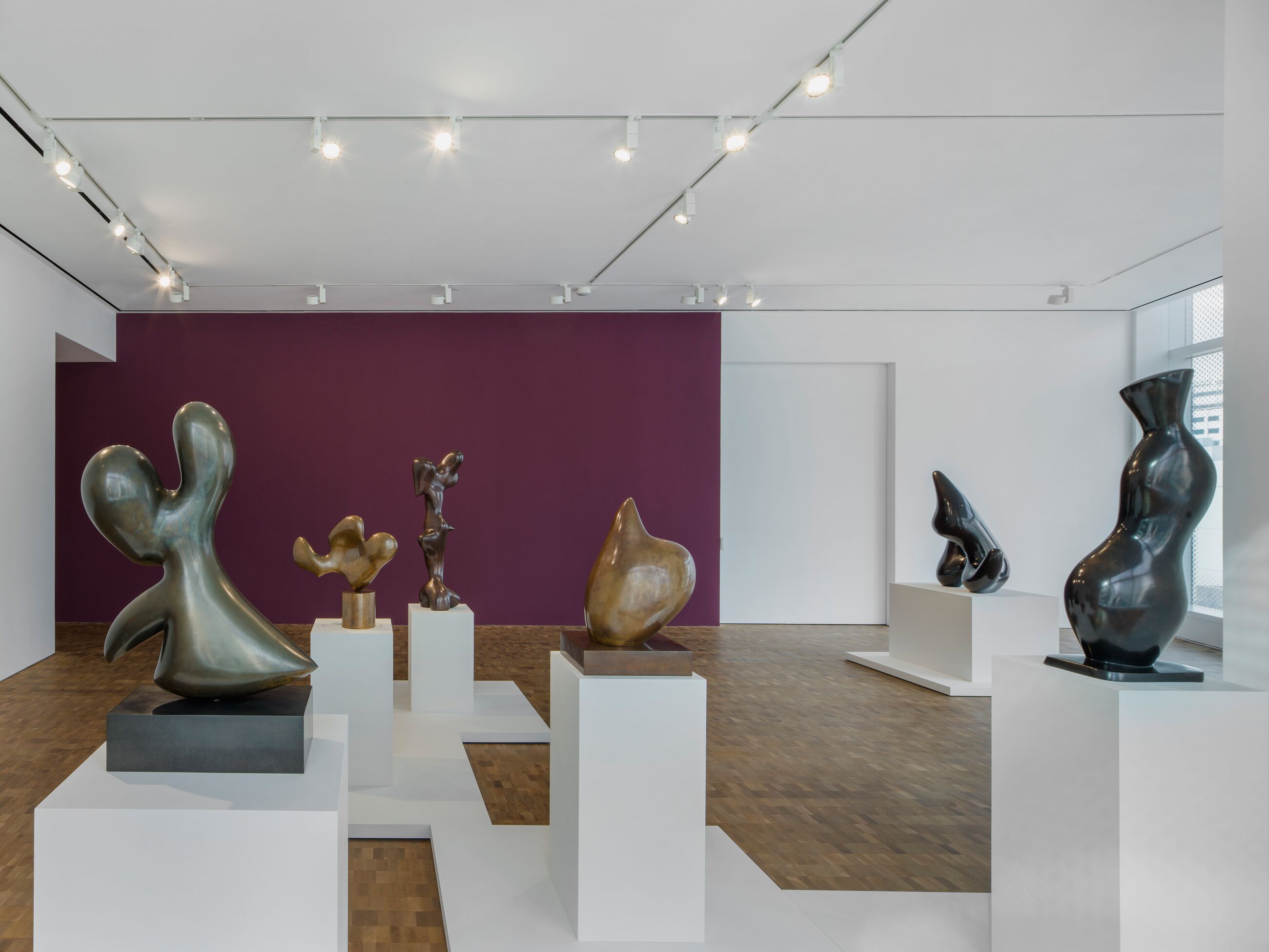 Arp: - Master of 20th Century Sculpture - Hauser & Wirth